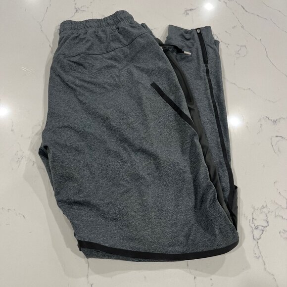 On Cloud Men's Weather Running pants Size Large - Picture 6 of 6